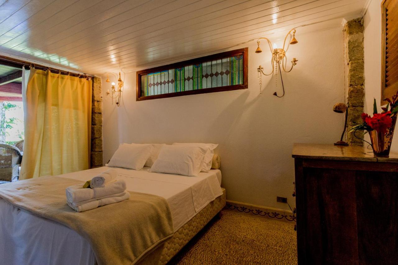 Feiticeira Guesthouse イリャベラ 部屋 写真